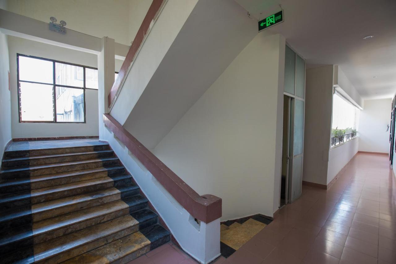Trang Tien Hotel Hanoi Exteriör bild